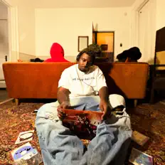 Ouça Cash$tarr, assista a videoclipes, leia a biografia, veja as datas das turnês e mais!
