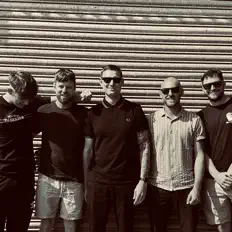 Ascolta Sunbeam, guarda video musicali, leggi la biografia, vedi le date del tour & altro!