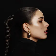 Dengarkan Karina Sofia, tonton video musik, baca bio, lihat tanggal tur & lainnya!