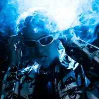 Escucha a undefined, mira videos musicales, lee su biografía, consulta las fechas de las gira y más.