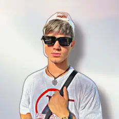 Luister naar Yan Manuel, bekijk muziekvideo's, lees de bio, bekijk de tourdata, en meer!