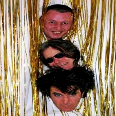 Listen to The Jellybottys, watch music videos, read bio, see tour dates & more!