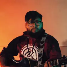 Dengarkan Enrique Ortiz, tonton video musik, baca bio, lihat tanggal tur & lainnya!