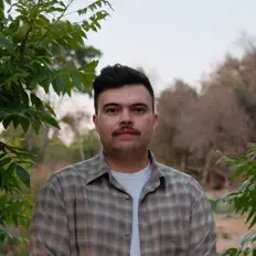 Listen to Isaac Escamilla, watch music videos, read bio, see tour dates & more!