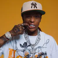 undefined을(를) 듣고, 뮤직 비디오를 보고, 약력을 읽고, 투어 일정 등을 확인하세요!