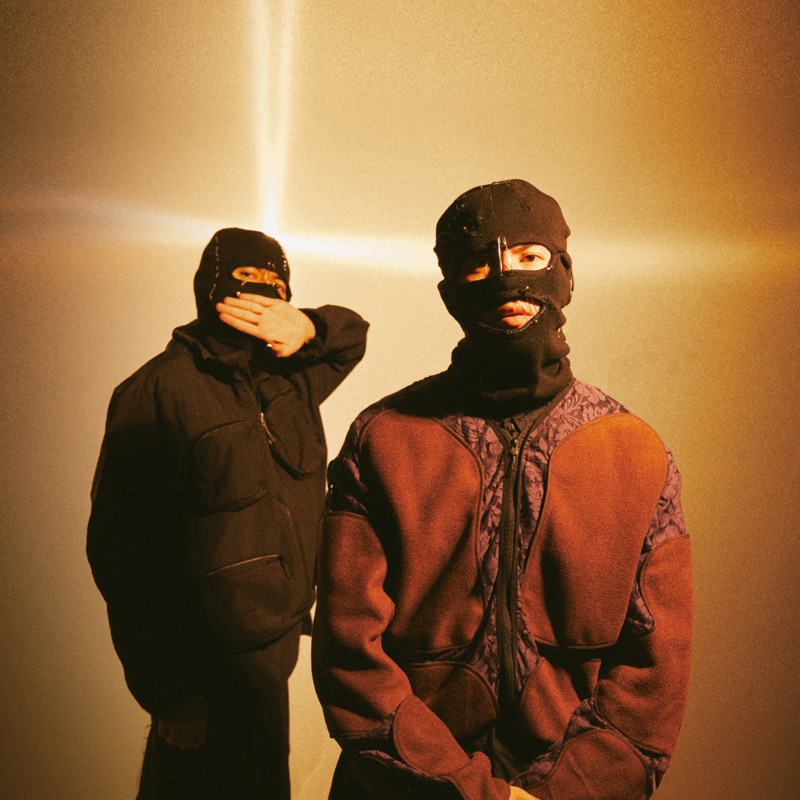 Song - KZO II (feat. Junior) - 6ELLUCCI