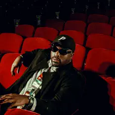 收听 Devin Morrison、观看音乐视频、阅读小传、查看巡演日期等 ！