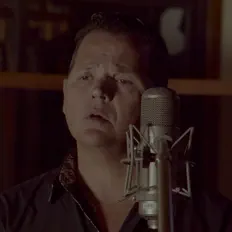 Dengarkan Martin Valois, tonton video musik, baca bio, lihat tanggal tur & lainnya!