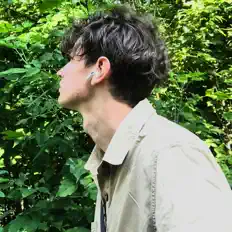 Sky$ सुनें, म्यूज़िक वीडियो देखें, बायो पढ़ें, दौरे की तारीखें और बहुत कुछ देखें!