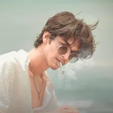 Kabeer M을(를) 듣고, 뮤직 비디오를 보고, 약력을 읽고, 투어 일정 등을 확인하세요!