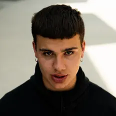 Affanno을(를) 듣고, 뮤직 비디오를 보고, 약력을 읽고, 투어 일정 등을 확인하세요!