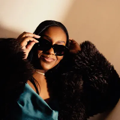 Listen to Noémie K.B, watch music videos, read bio, see tour dates & more!