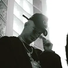 Ascolta CHEZTOM, guarda video musicali, leggi la biografia, vedi le date del tour & altro!