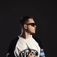 Che Paxin을(를) 듣고, 뮤직 비디오를 보고, 약력을 읽고, 투어 일정 등을 확인하세요!