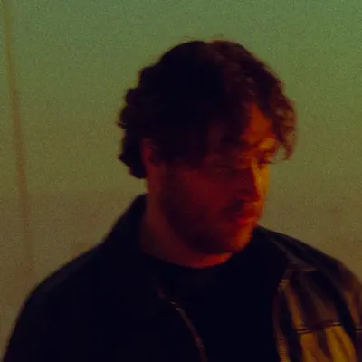 Listen to Adrï, watch music videos, read bio, see tour dates & more!