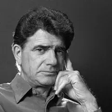 Mohammad-Reza Shajarian सुनें, म्यूज़िक वीडियो देखें, बायो पढ़ें, दौरे की तारीखें और बहुत कुछ देखें!