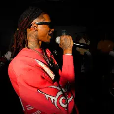 Dengarkan KamHuncho2x, tonton video musik, baca bio, lihat tanggal tur & lainnya!