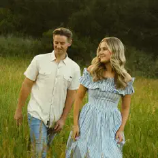 Listen to Mat and Savanna Shaw, watch music videos, read bio, see tour dates & more!