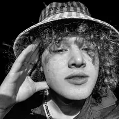 Escucha a EDaddyM, mira videos musicales, lee su biografía, consulta las fechas de las gira y más.