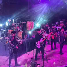 Listen to 4to Efecto, watch music videos, read bio, see tour dates & more!