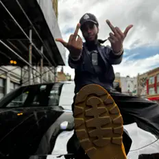 Escucha a Ace Bizzy, mira videos musicales, lee su biografía, consulta las fechas de las gira y más.