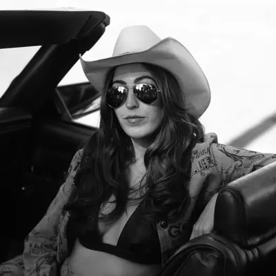 Listen to Ali Angel, watch music videos, read bio, see tour dates & more!