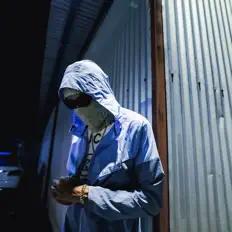 TD(T.I.B) dinle, müzik videolarını izle, biyografisini oku, tur tarihlerini ve daha fazlasını gör!