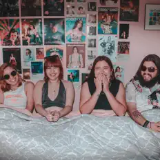 Listen to Luces de Venus, watch music videos, read bio, see tour dates & more!