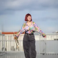 Dengarkan Hikari Ichihara, tonton video musik, baca bio, lihat tanggal tur & lainnya!