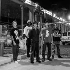 Escucha a Hereditary, mira vídeos musicales, lee la biografía, consulta fechas de giras y mucho más.