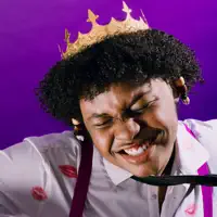 Escucha a undefined, mira videos musicales, lee su biografía, consulta las fechas de las gira y más.
