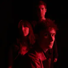Écoutez Band of Silver, regardez des vidéoclips, lisez la biographie, consultez les dates de tournée et plus encore !