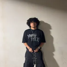 Envyy을(를) 듣고, 뮤직 비디오를 보고, 약력을 읽고, 투어 일정 등을 확인하세요!