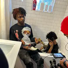 Ακούστε περιεχόμενο από GasmanAd, παρακολουθήστε μουσικά βίντεο, διαβάστε το βιογραφικό, δείτε ημερομηνίες περιοδείας, και πολλά ακόμη!