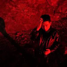 Kobaneを聴いたり、ミュージックビデオを鑑賞したり、経歴やツアー日程などを確認したりしましょう！