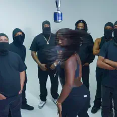 Poslechněte si interpreta Cali Dequan, sledujte hudební videa, přečtěte si životopis, podívejte se na data turné a další informace.