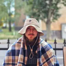 Listen to violetsinthewater, watch music videos, read bio, see tour dates & more!