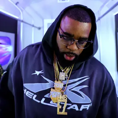Listen to Amb EZ, watch music videos, read bio, see tour dates & more!