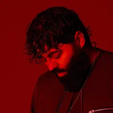 Ascolta Джоззи, guarda video musicali, leggi la biografia, vedi le date del tour & altro!