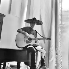 Listen to DONFNJULIO, watch music videos, read bio, see tour dates & more!
