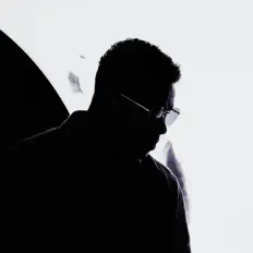 Hör dir Boxter an, schau dir Musikvideos an, lies die Biografie, finde Tourdaten und mehr!