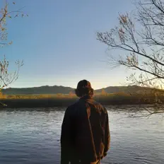 Ouve Anlive, vê vídeos de música, lê a biografia, vê as datas da digressão e muito mais!