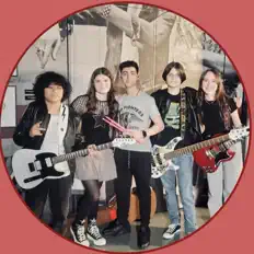 Modern Yesterdayを聴いたり、ミュージックビデオを鑑賞したり、経歴やツアー日程などを確認したりしましょう！