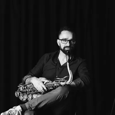 Listen to César Cardoso, watch music videos, read bio, see tour dates & more!