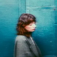 Ascolta Mélissende, guarda video musicali, leggi la biografia, vedi le date del tour & altro!