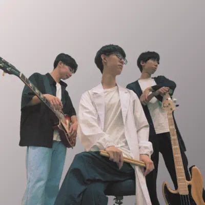 Listen to Entique., watch music videos, read bio, see tour dates & more!