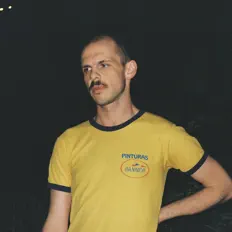 Dengarkan Charles Poag, tonton video musik, baca bio, lihat tanggal tur & lainnya!