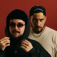 undefined सुनें, म्यूज़िक वीडियो देखें, बायो पढ़ें, दौरे की तारीखें और बहुत कुछ देखें!