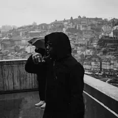 收听 Fuego、观看音乐视频、阅读小传、查看巡演日期等 ！