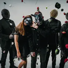 收听 The Bunny The Bear、观看音乐视频、阅读小传、查看巡演日期等 ！